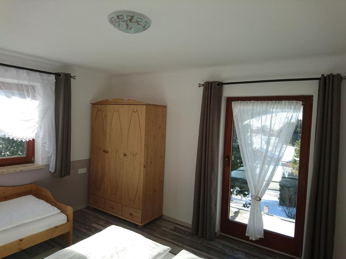 Berliner Ecke Hotel Mariazell Exterior foto